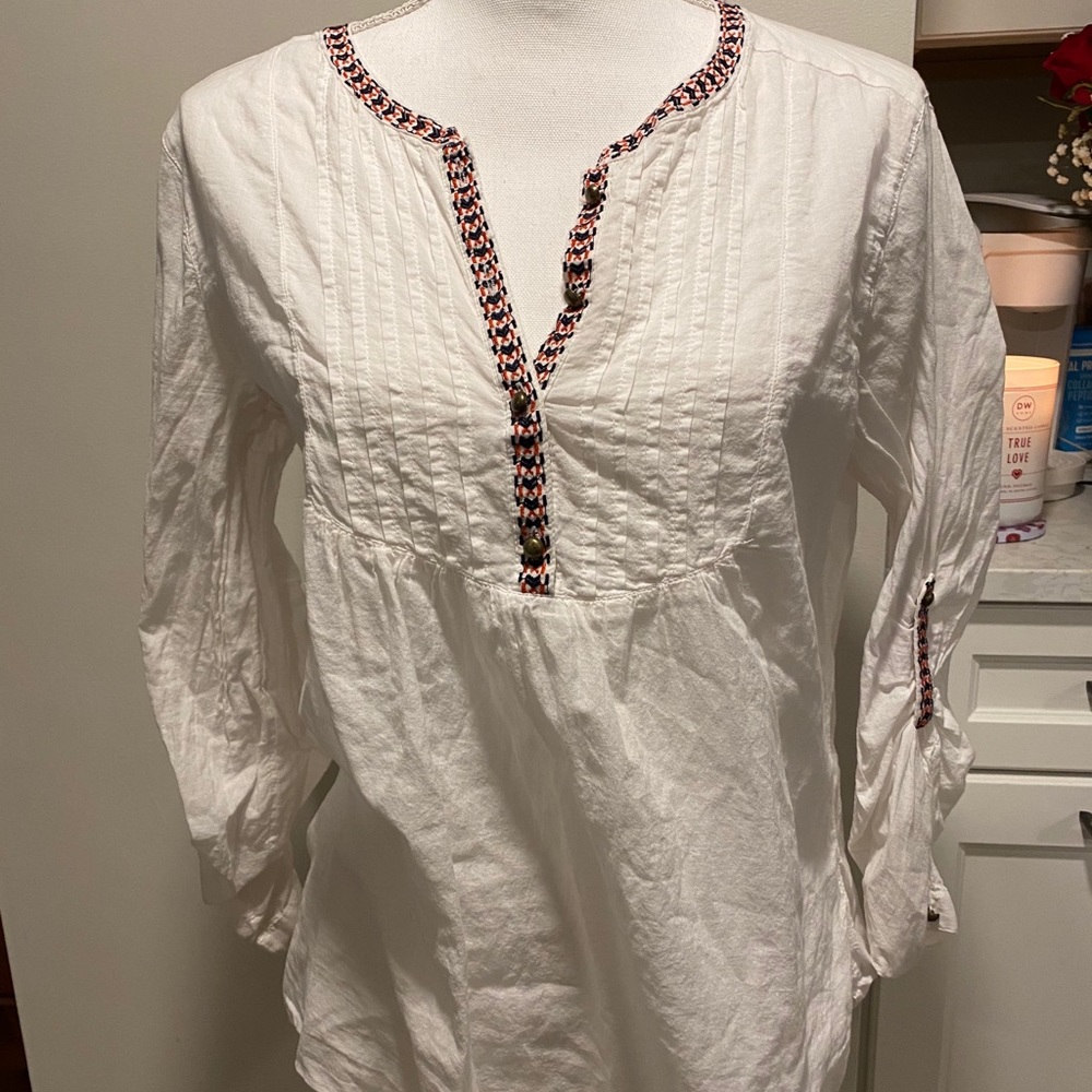 Gap Embroidered Detail Tunic w Rilled Sleeves